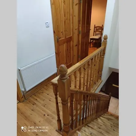 Townhouse 3 Barrow Lane * Bagenalstown